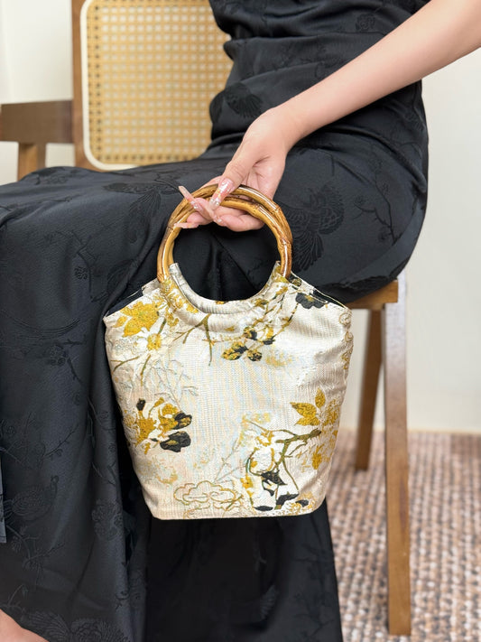 Gilded Cloud-Pattern Handbag