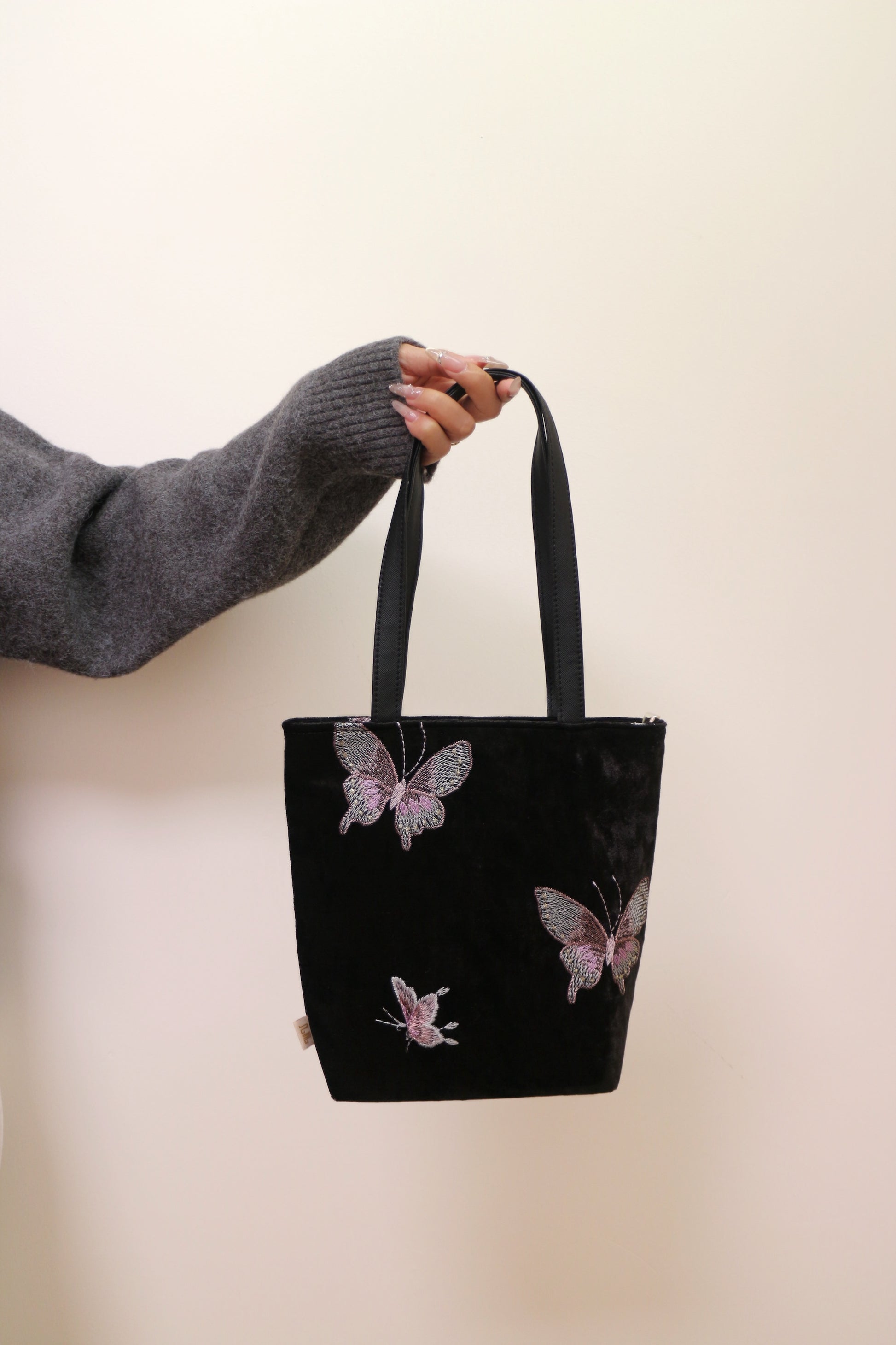 Velvet Butterfly Embroidery Shoulder Bag