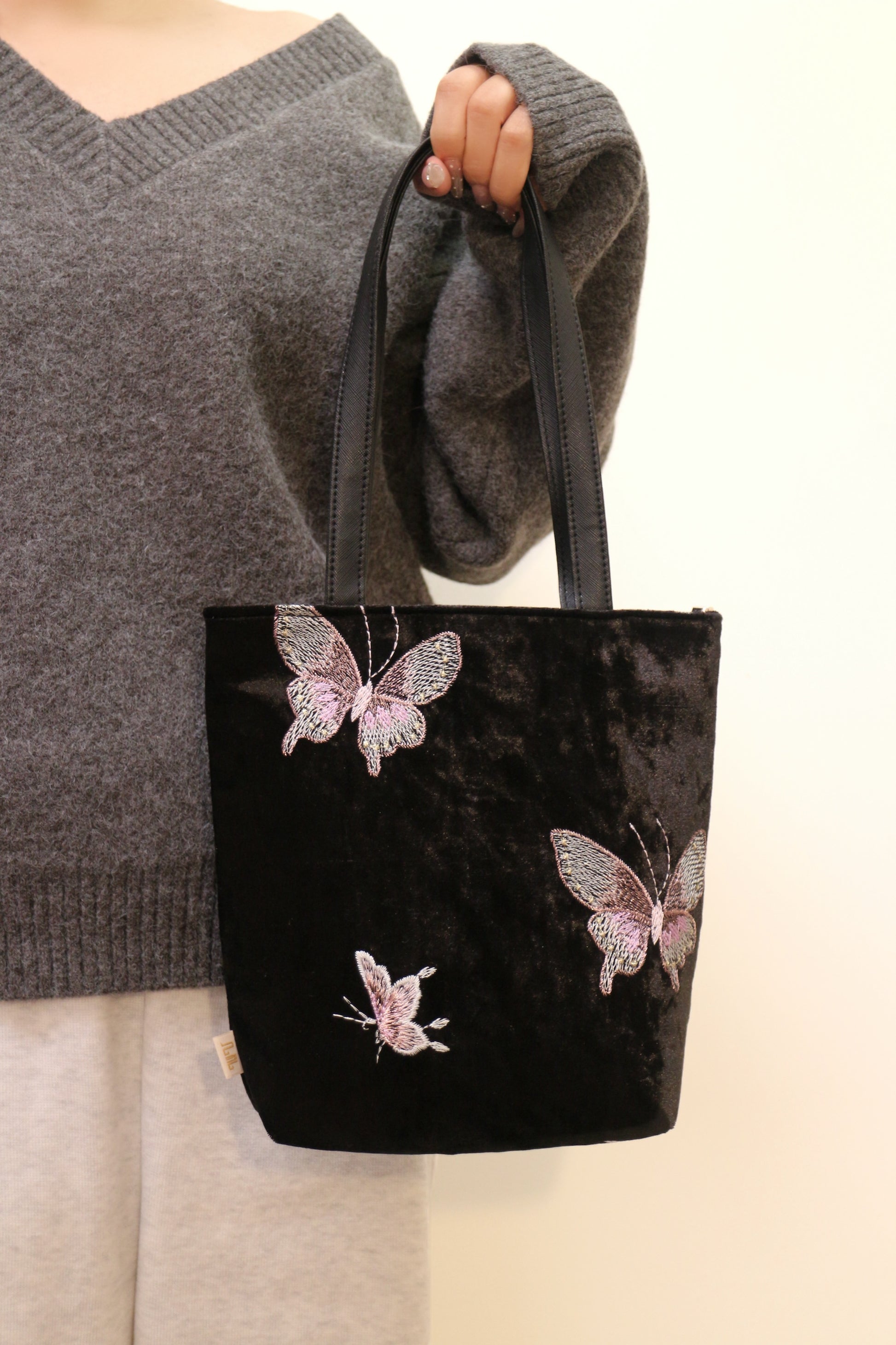 Velvet Butterfly Embroidery Shoulder Bag