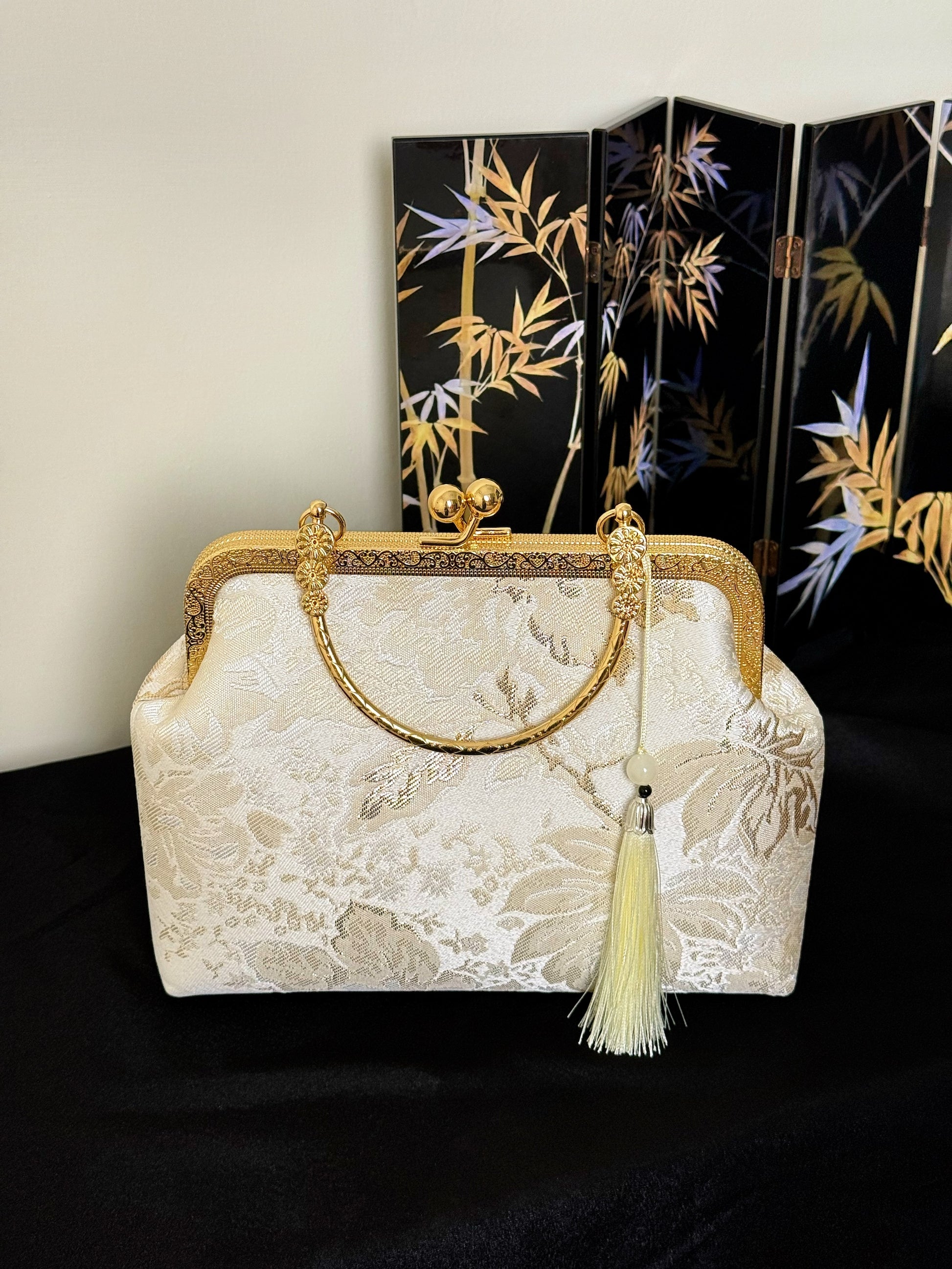 Gilded Intertwined Branch Jacquard Handbag